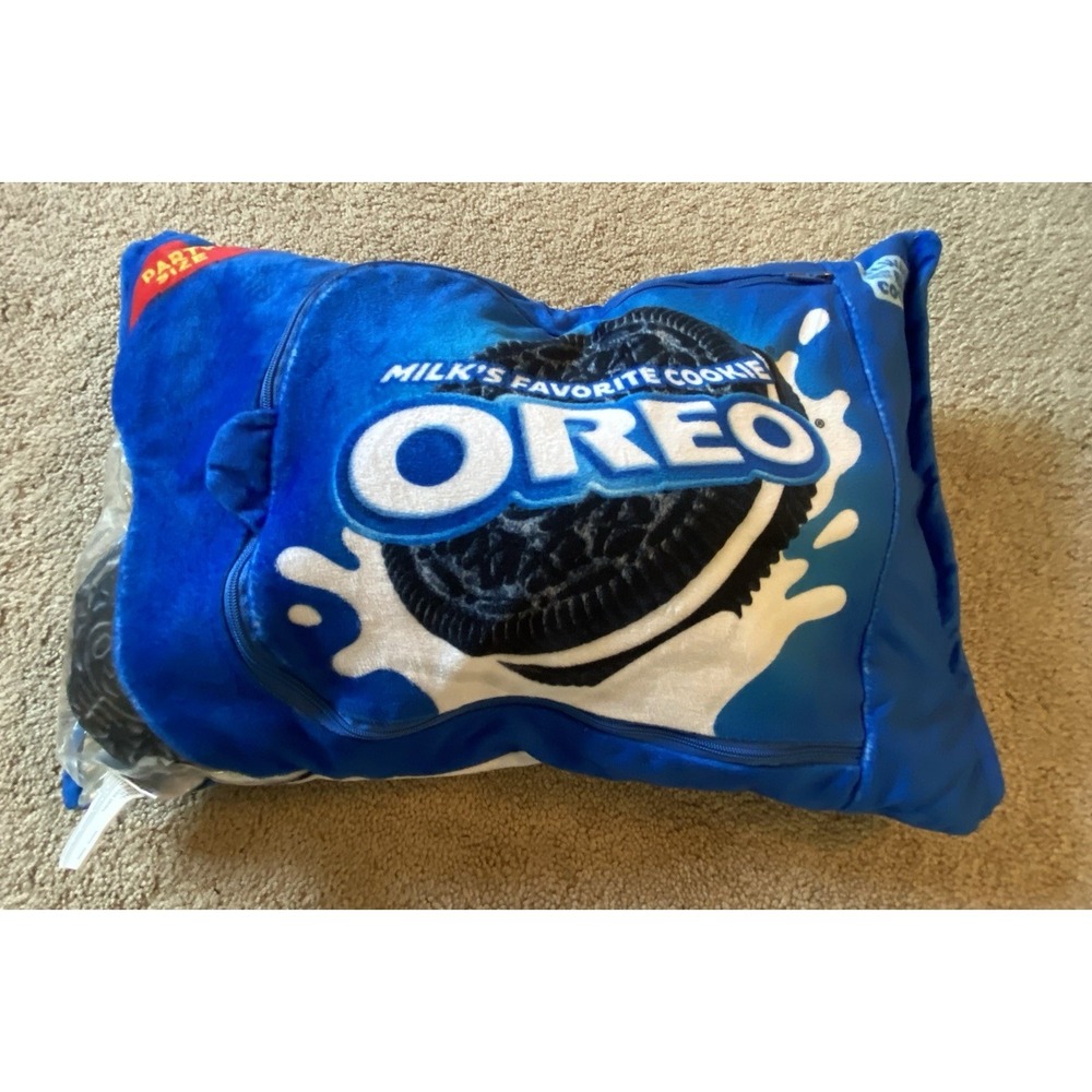 Oreo Package Throw Pillow "Party Size" With Functioning Zipper Pouch Collectible